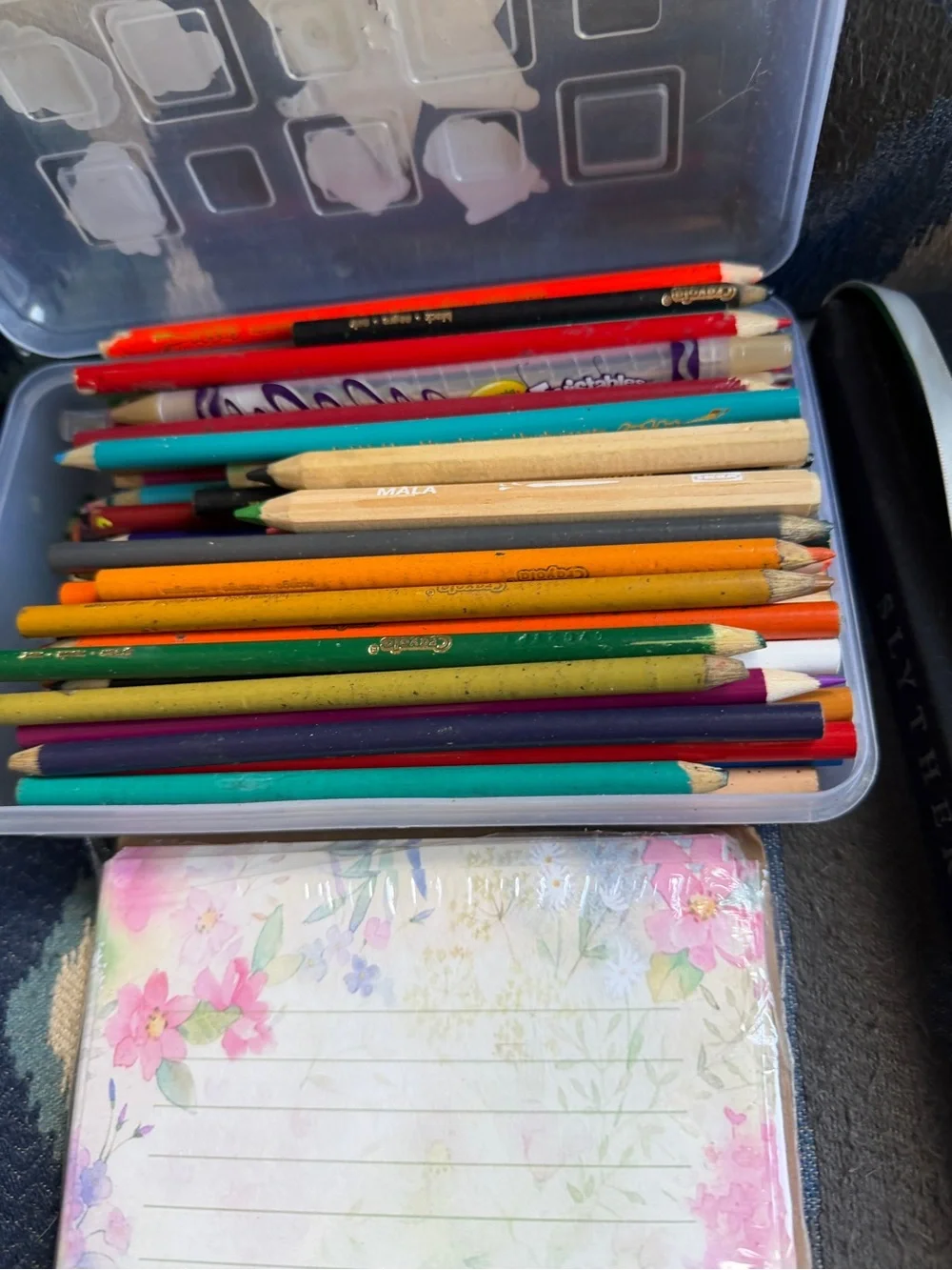 Slytherin Notebook , pencils and paper bundle